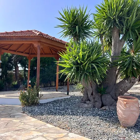 Charming With Private Pool And Garden View Willa *
