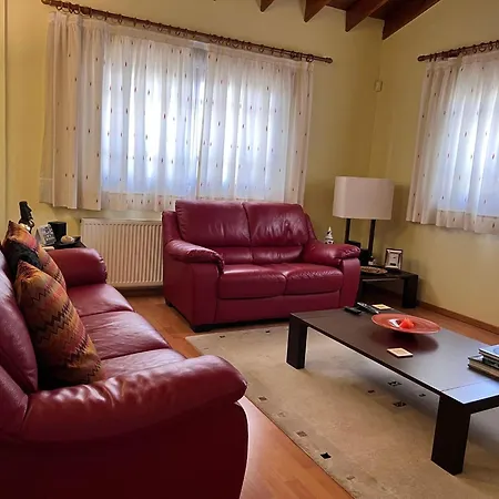 Charming With Private Pool And Garden View * Erimi