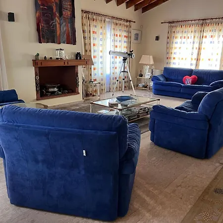 Willa Charming With Private Pool And Garden View Erimi