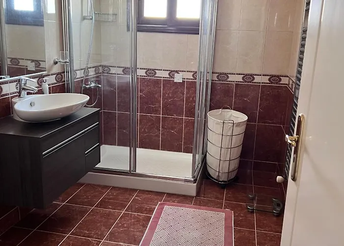 Charming With Private Pool And Garden View * Erimi